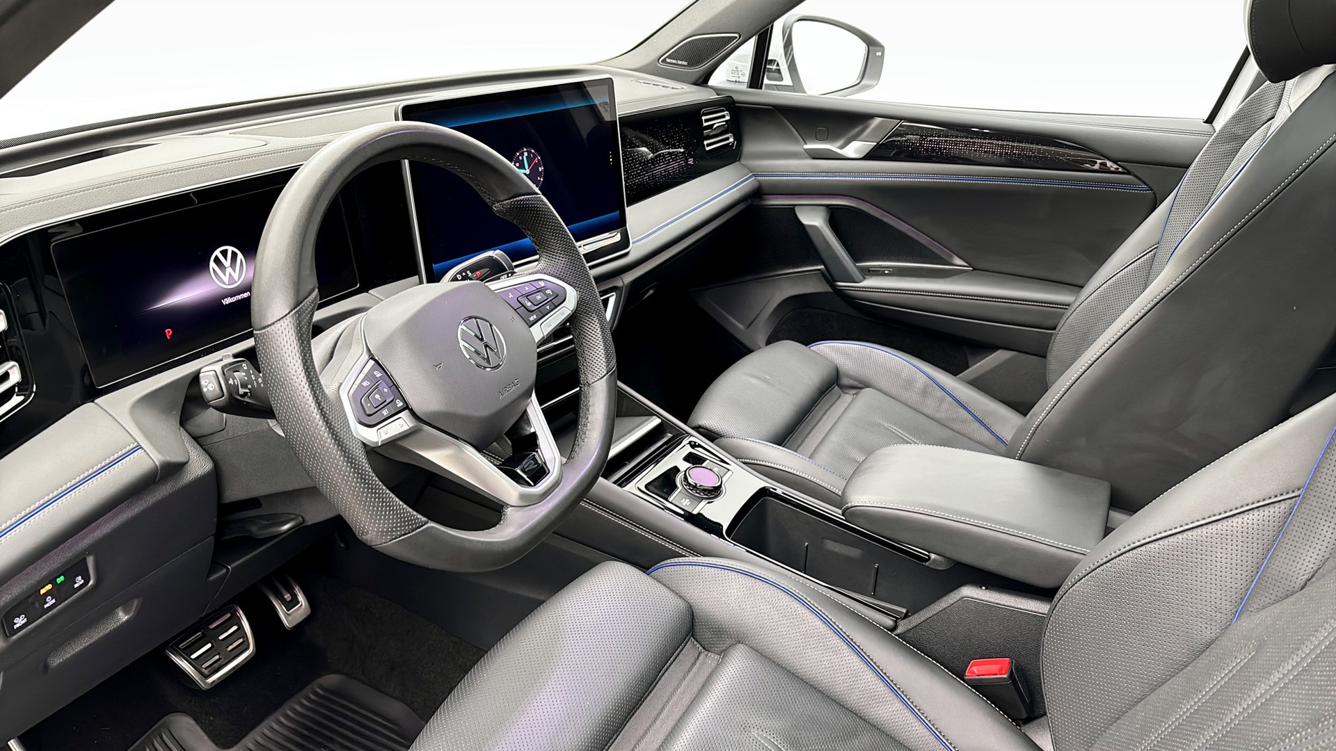 Volkswagen Tiguan XPJ95T