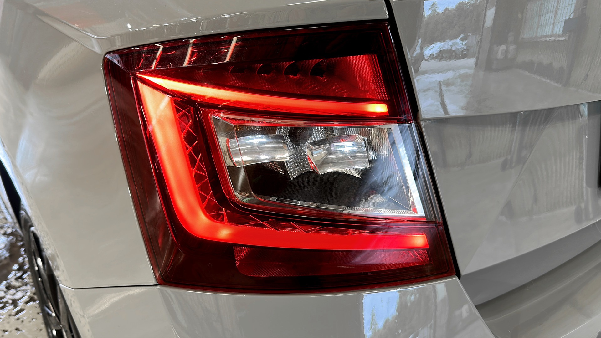 Skoda Fabia XPU08M