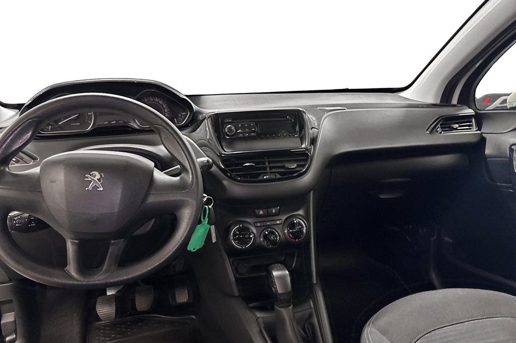 Peugeot 208 XRB689