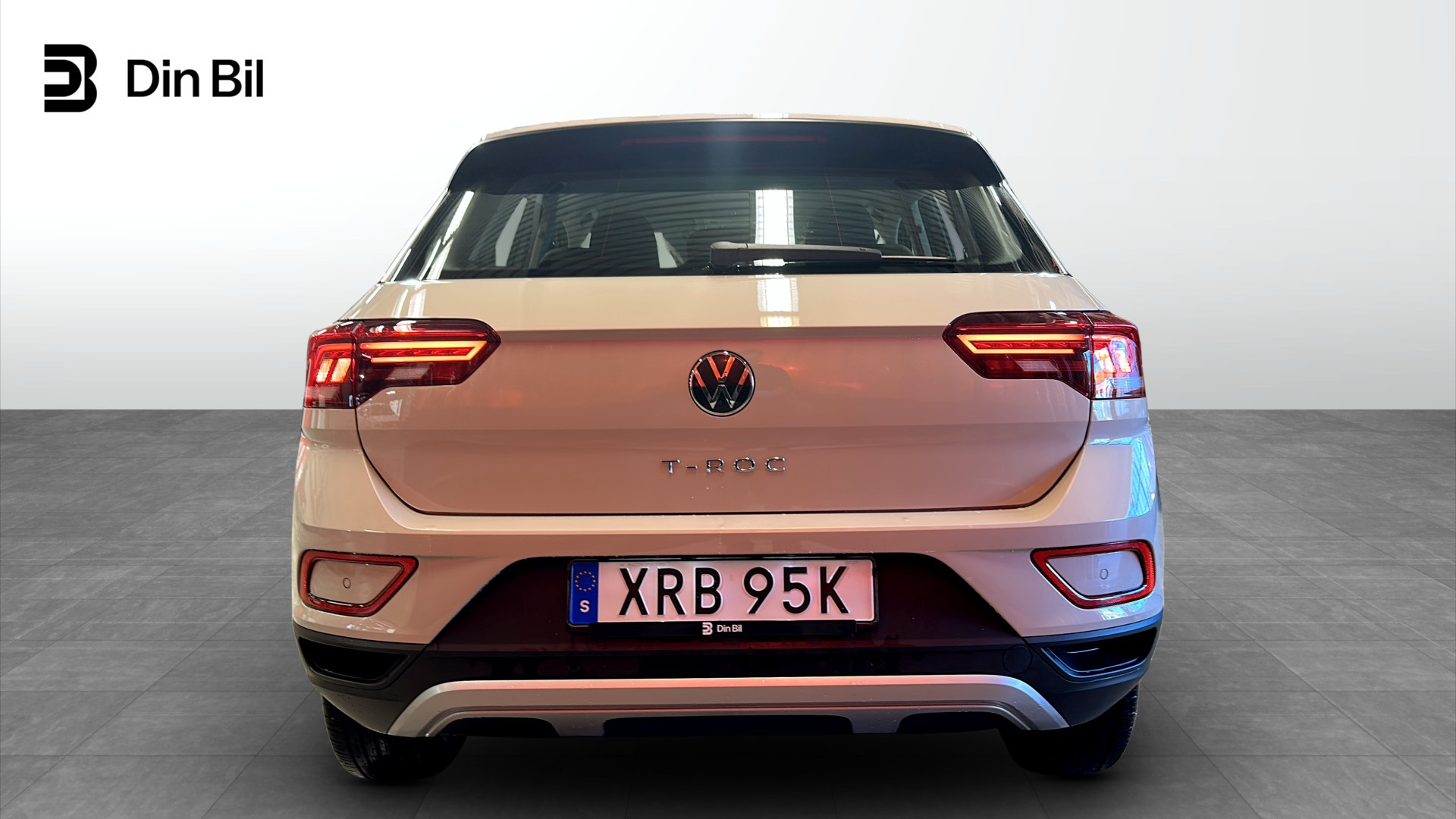 Volkswagen T-Roc XRB95K
