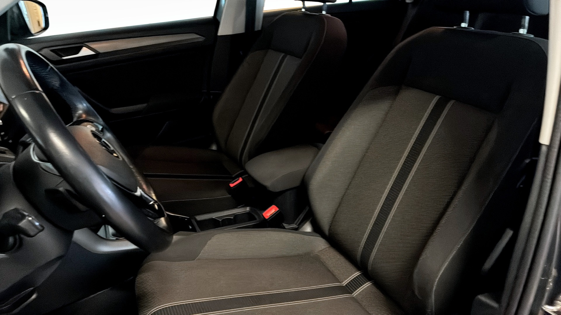 Volkswagen T-Roc XRD81T