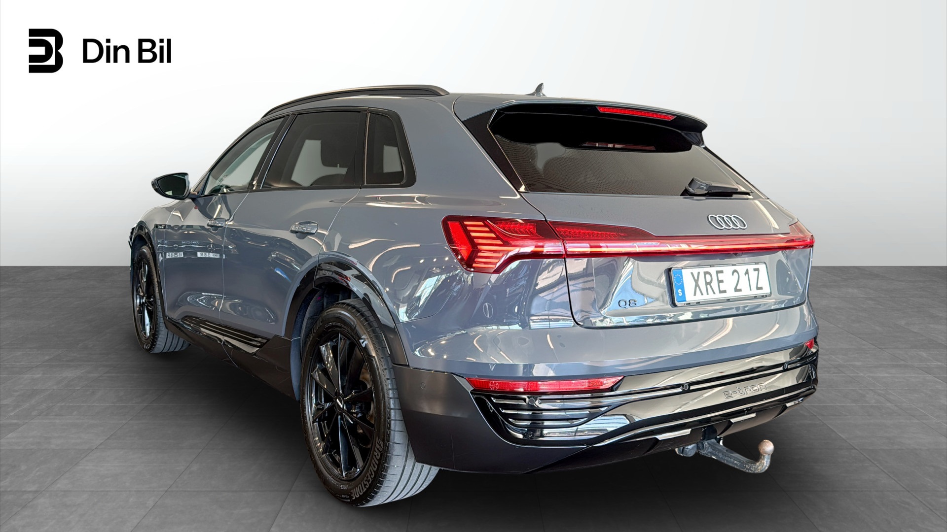 Audi Q8 XRE21Z