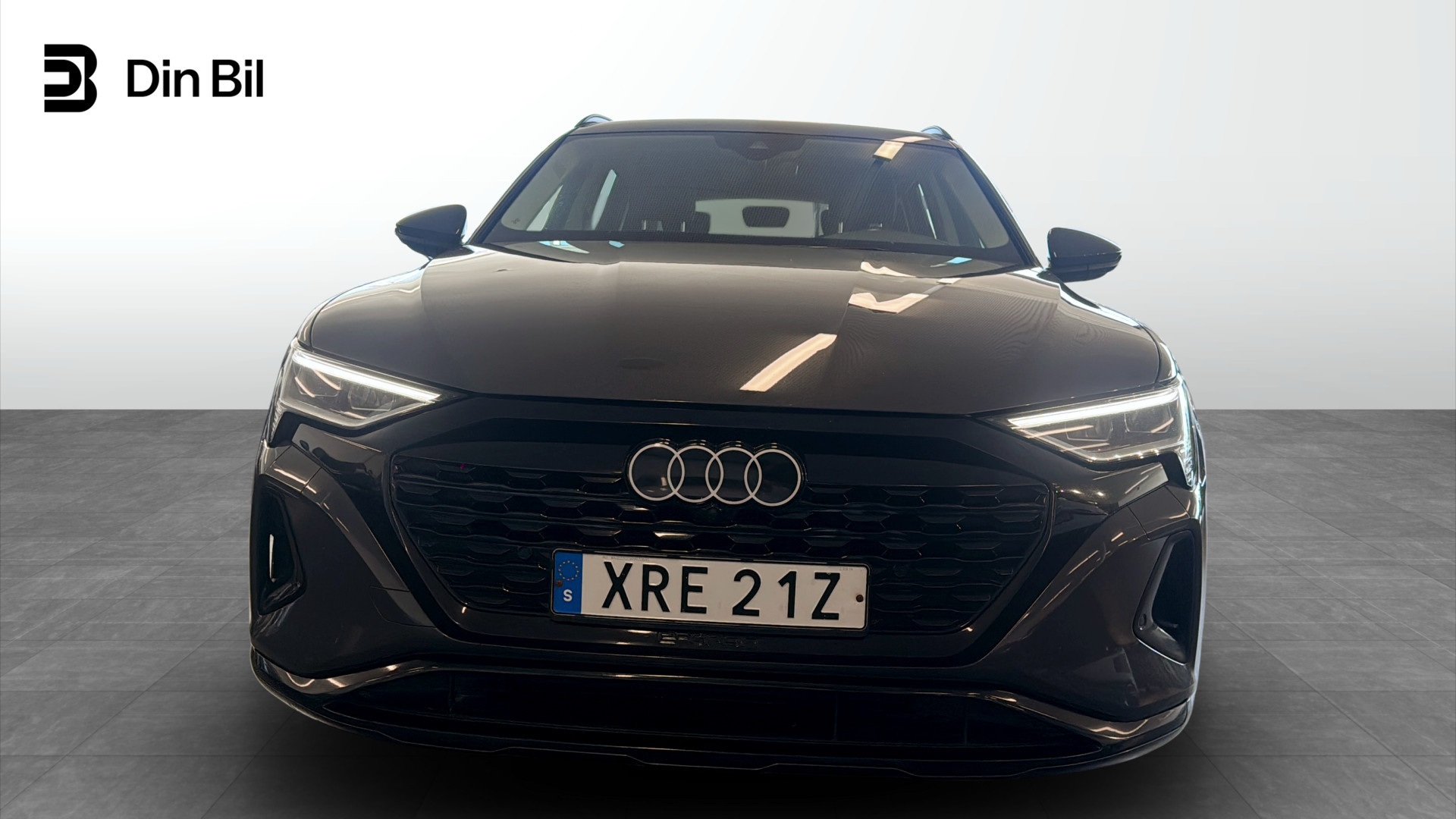 Audi Q8 XRE21Z