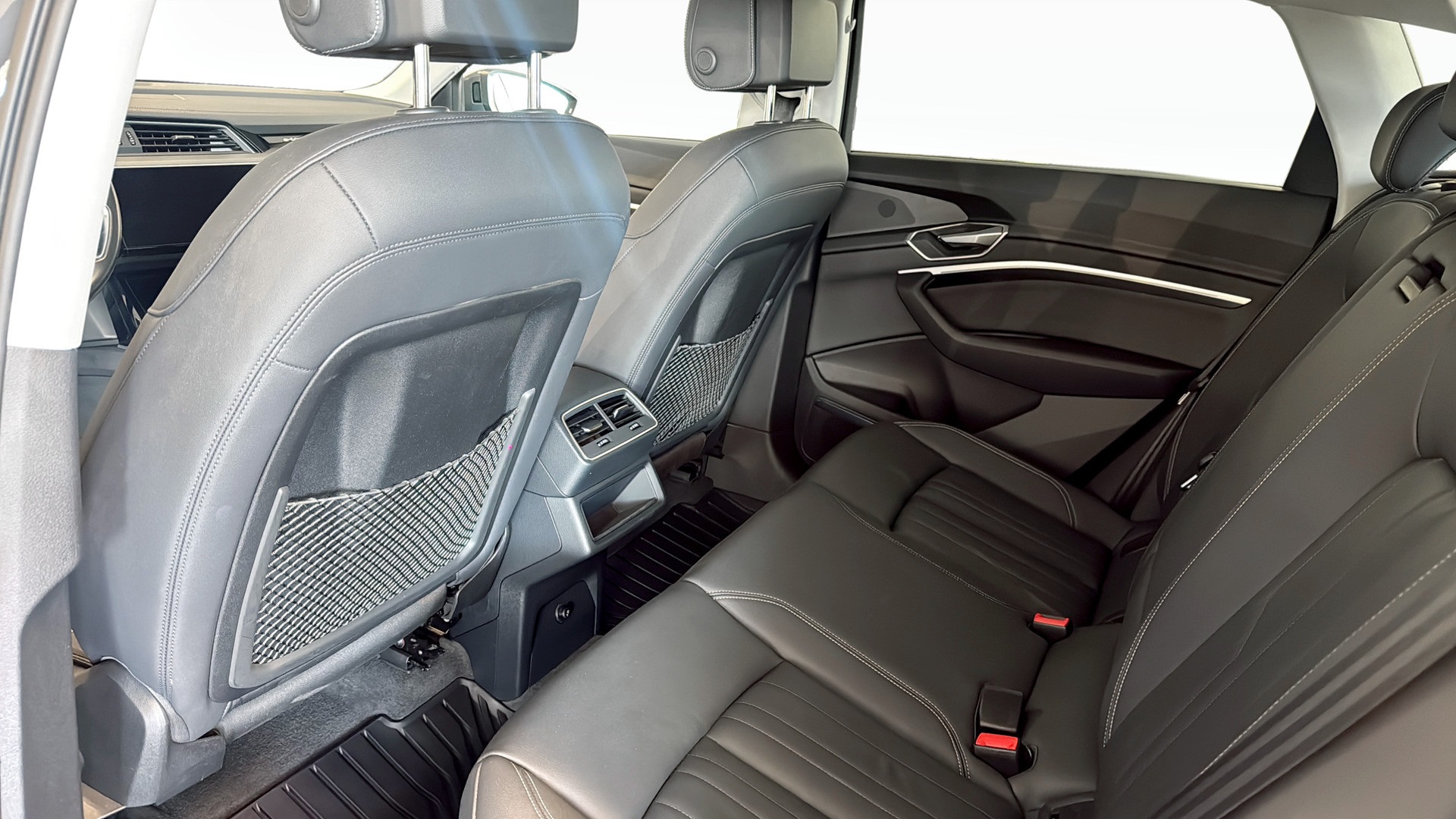 Audi Q8 XRE21Z