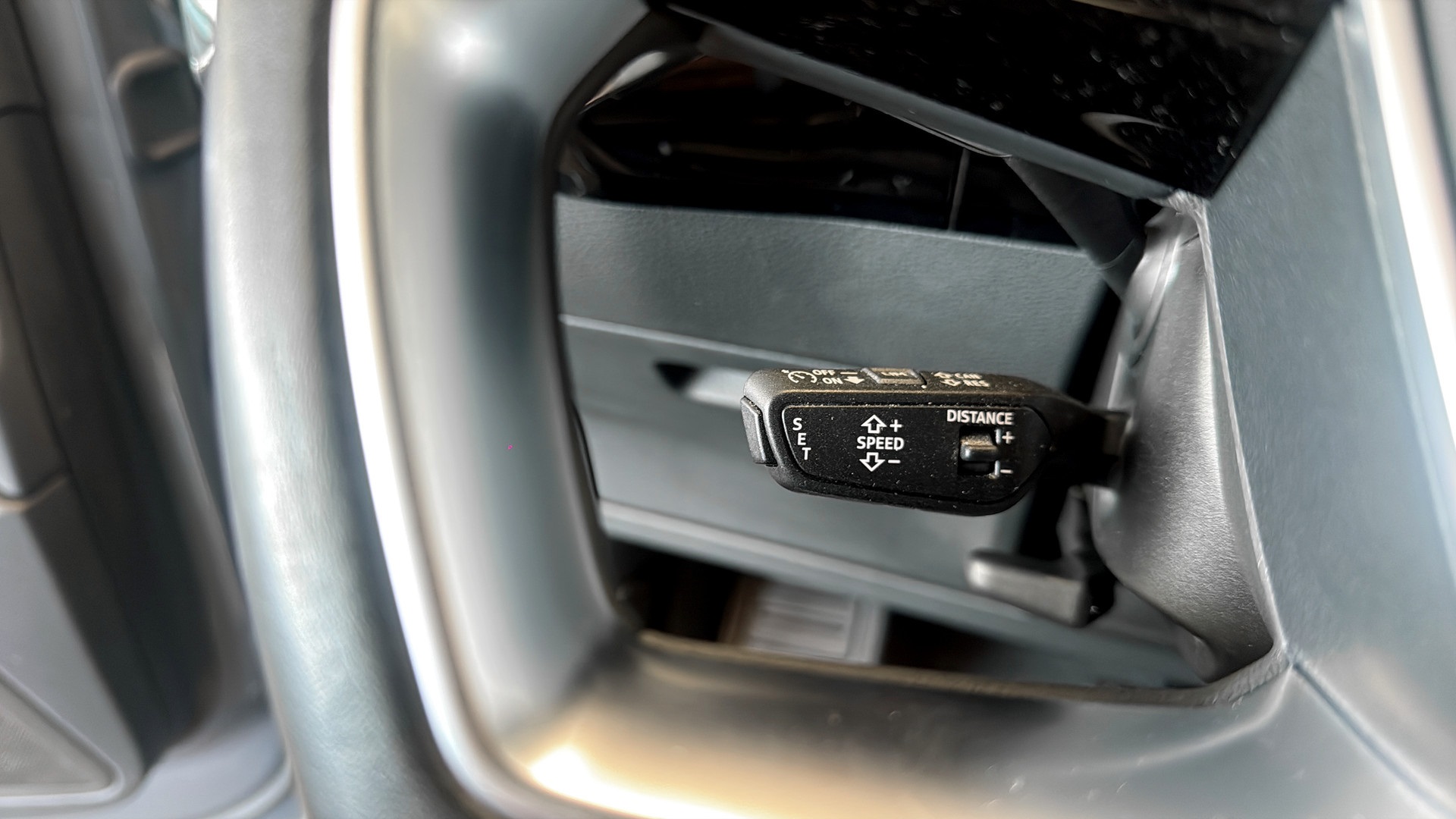 Audi Q8 XRE21Z