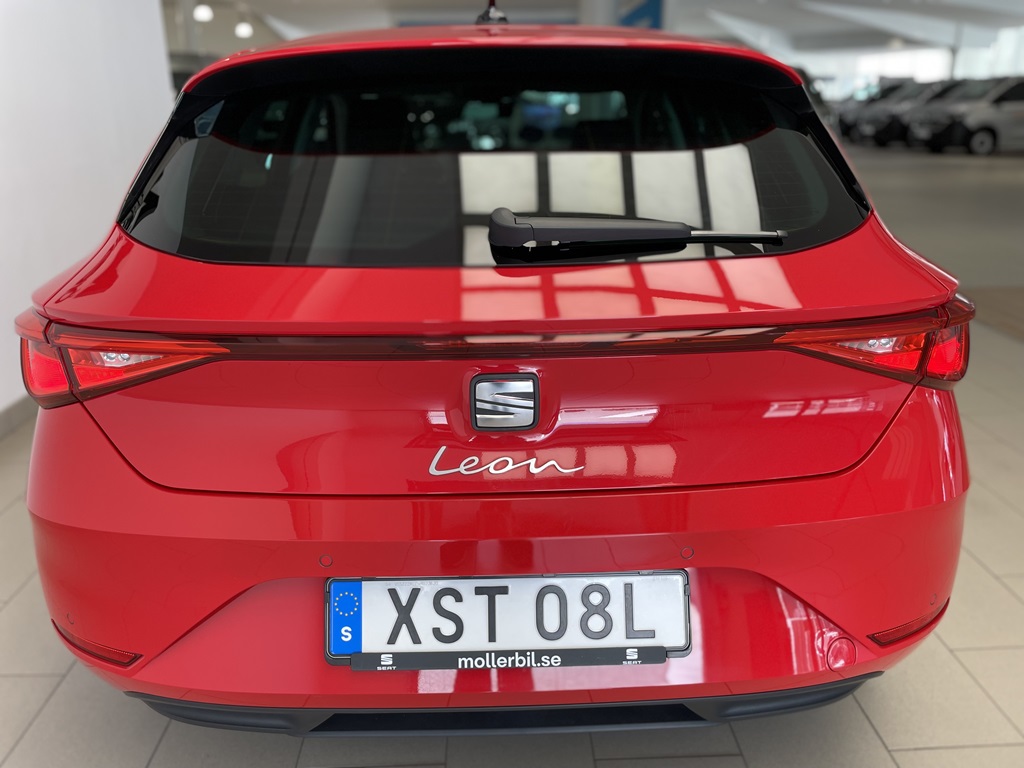 SEAT Leon XST08L