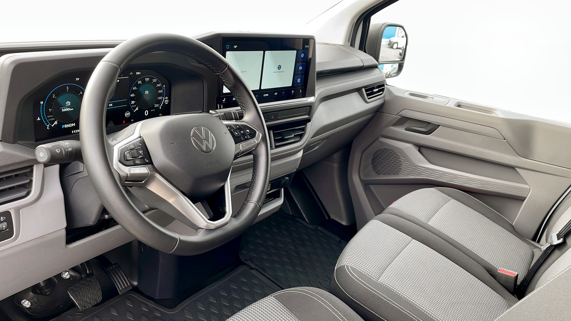 Volkswagen T7 Transporter XTK96R