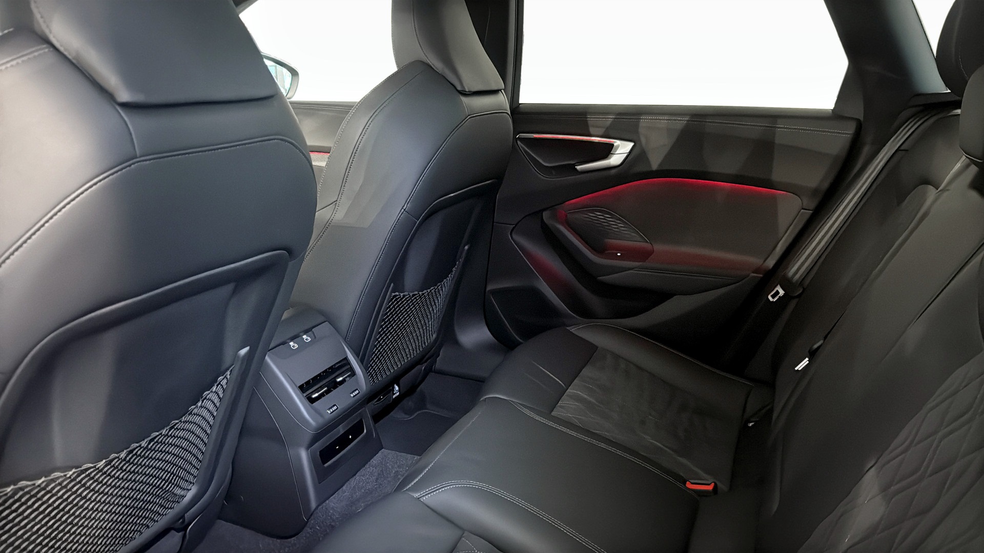 Audi A5 Avant XUA21M