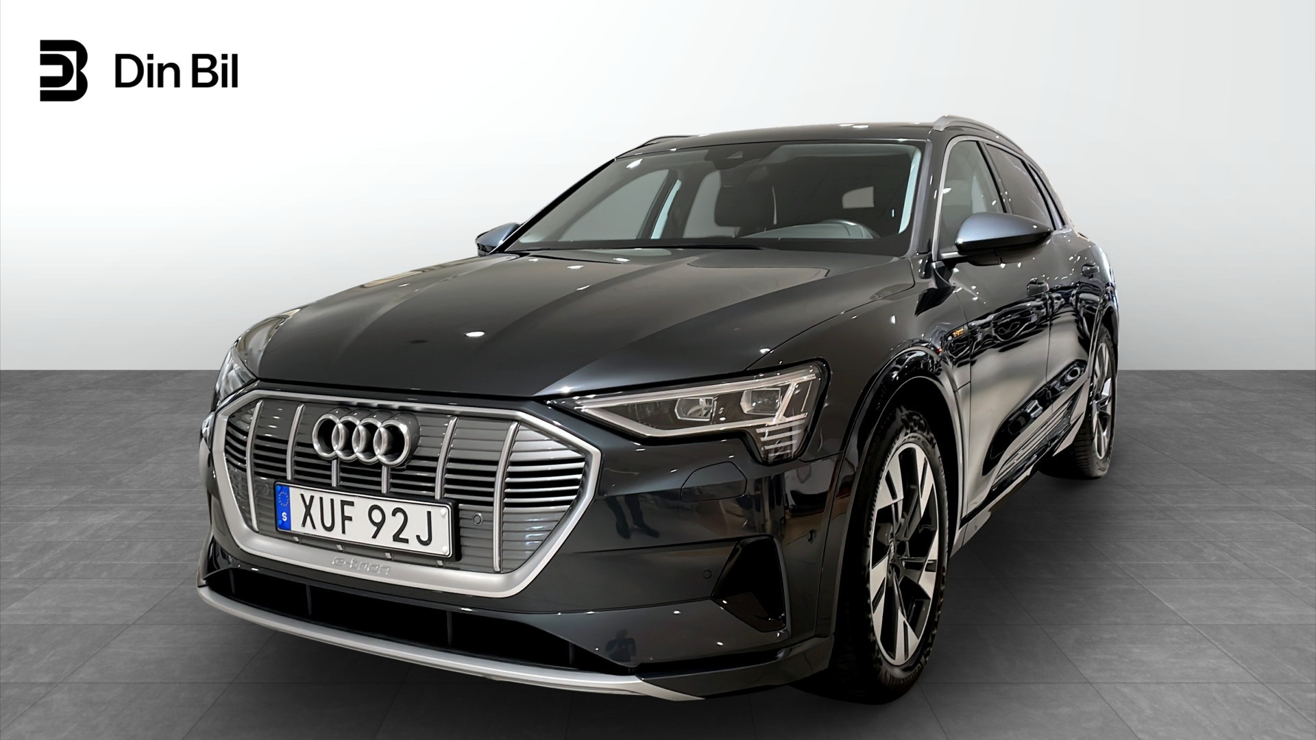 Audi e-tron XUF92J