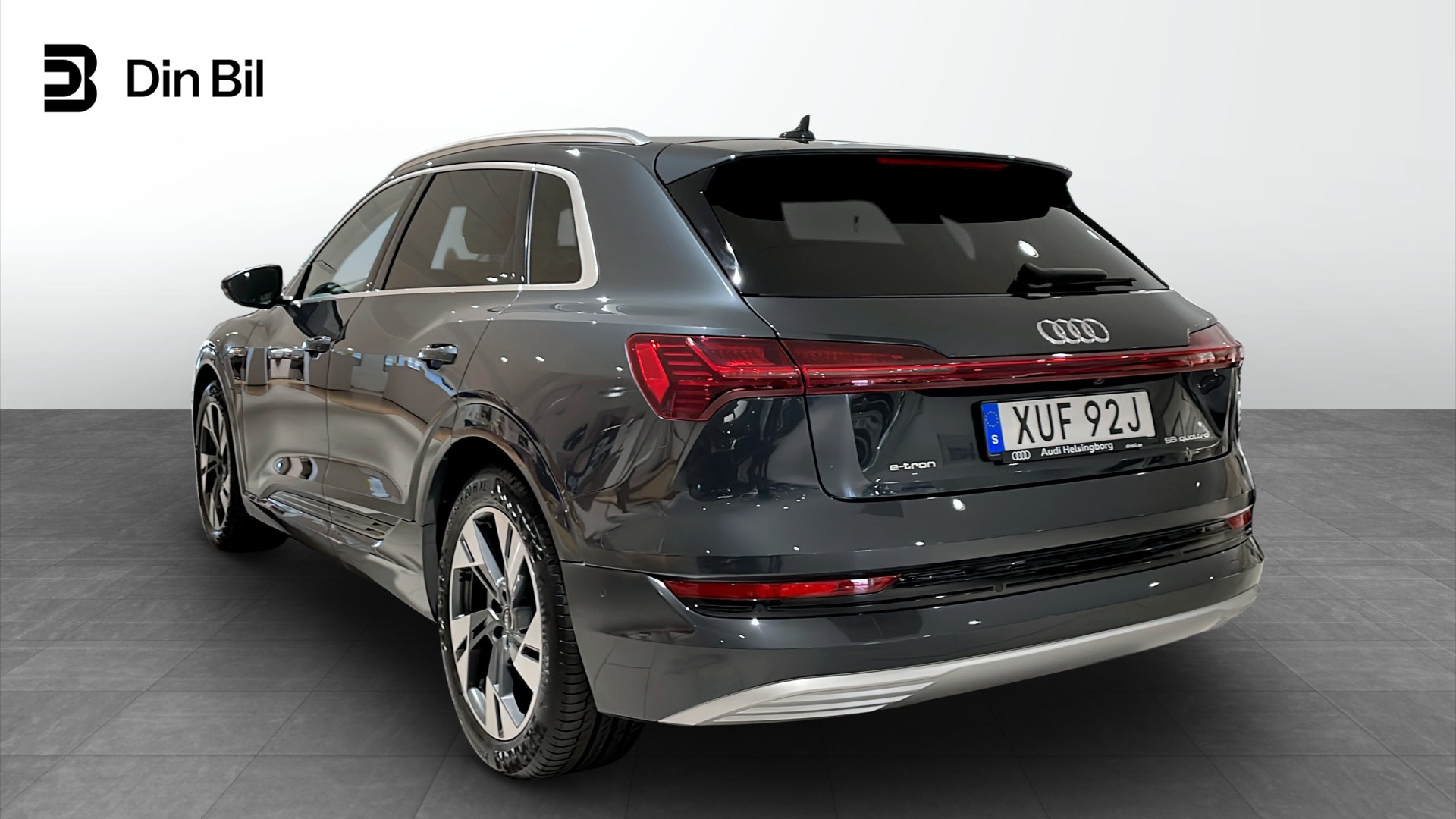 Audi e-tron XUF92J