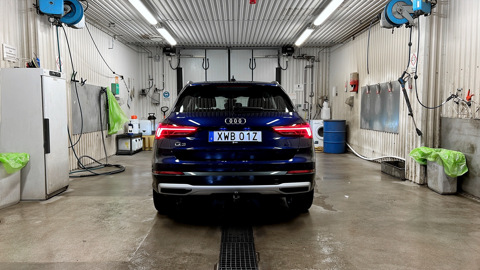 Audi Q3 XWB01Z