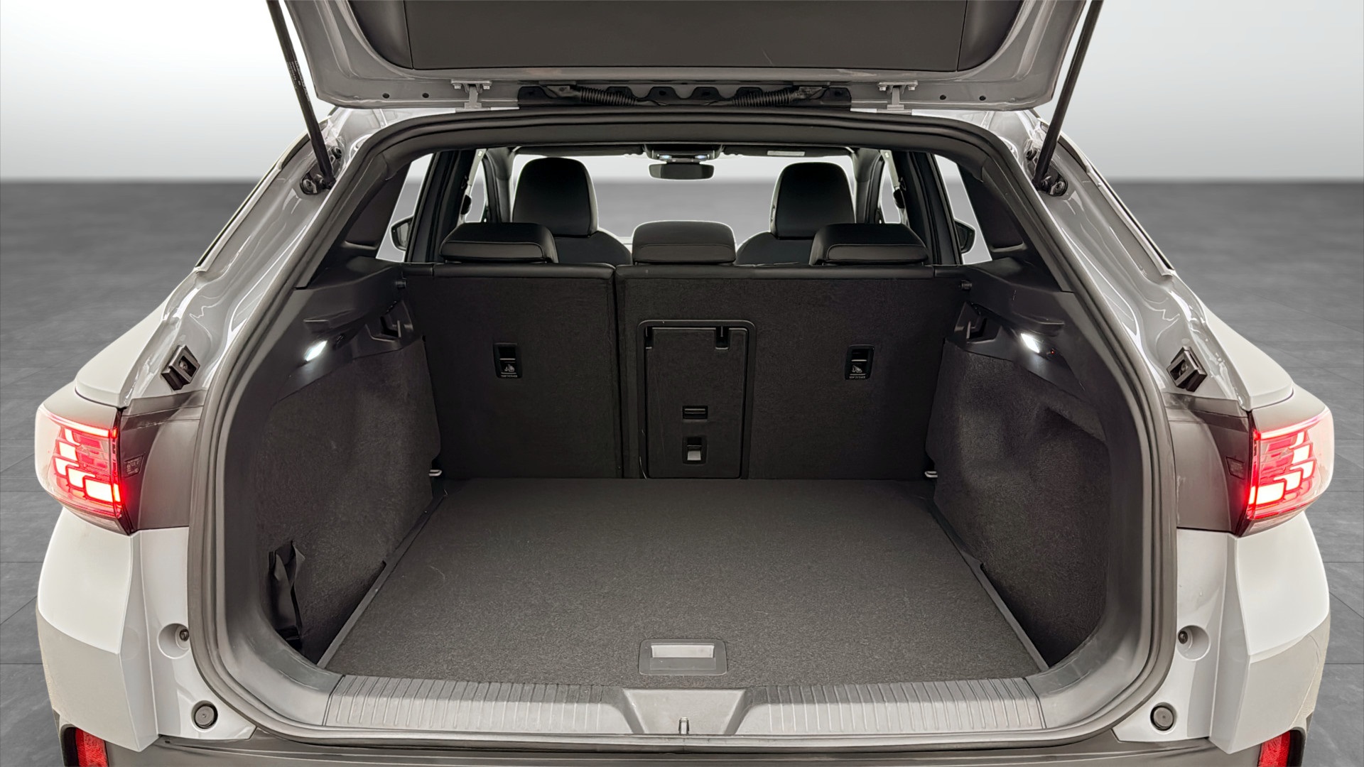 Volkswagen ID.4 XWK31K