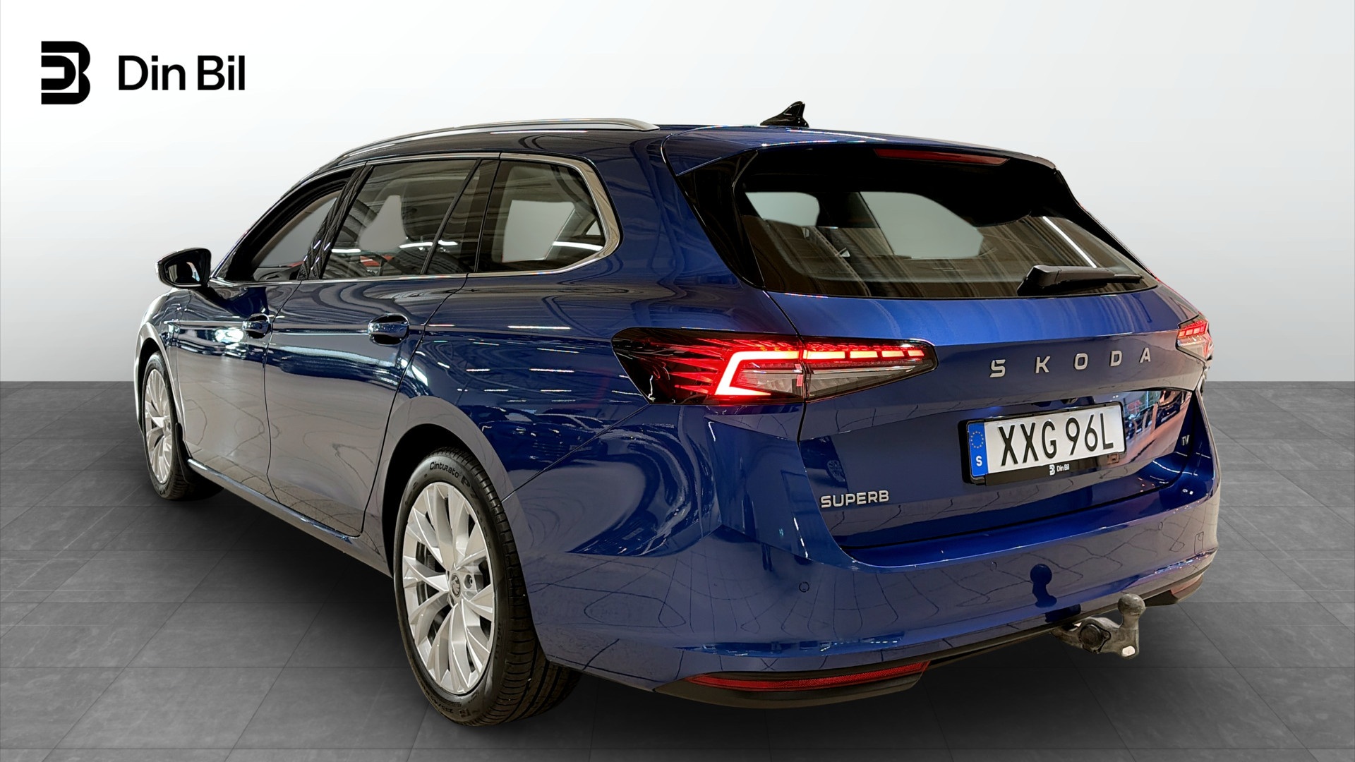 Skoda Superb XXG96L