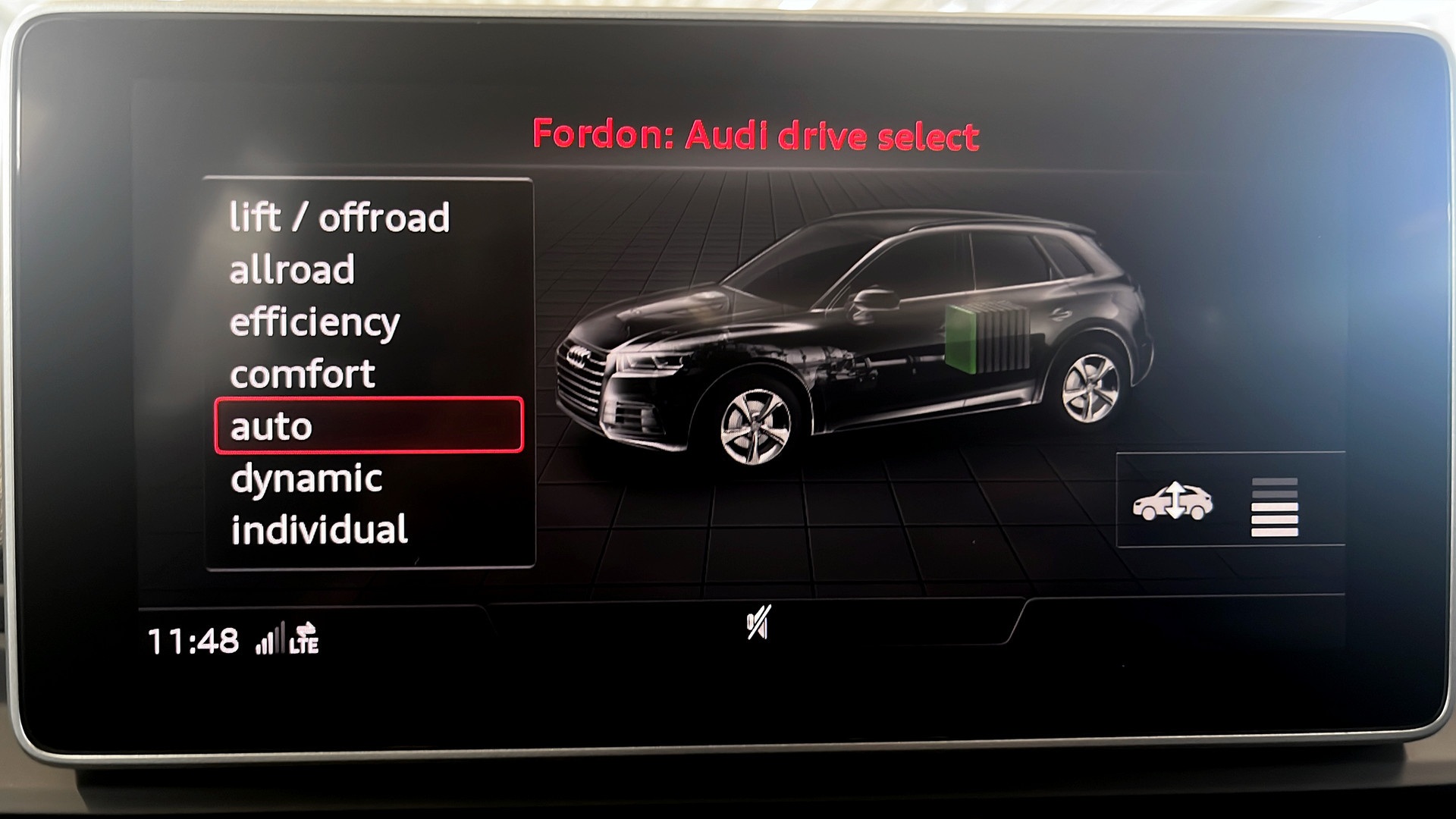 Audi Q5 XYL08L