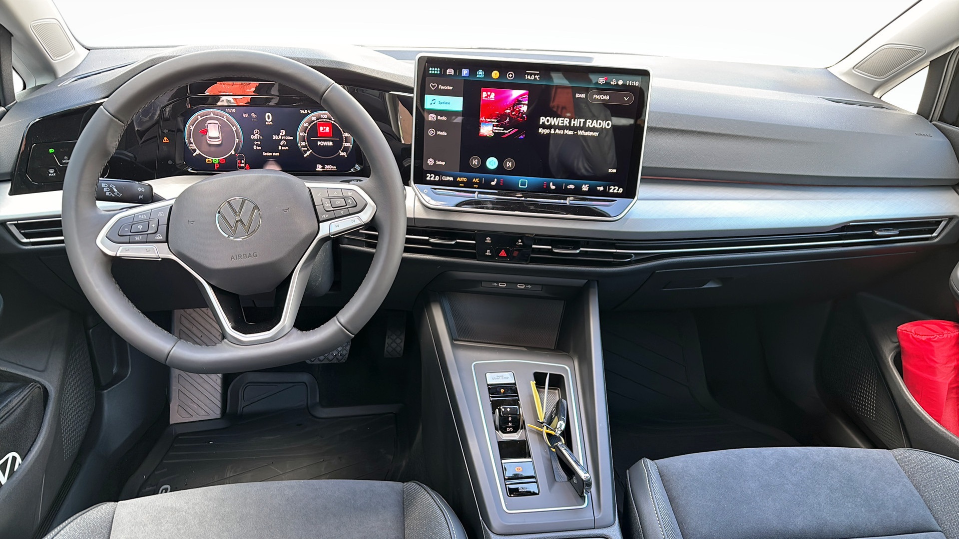 Volkswagen Golf XZJ06J