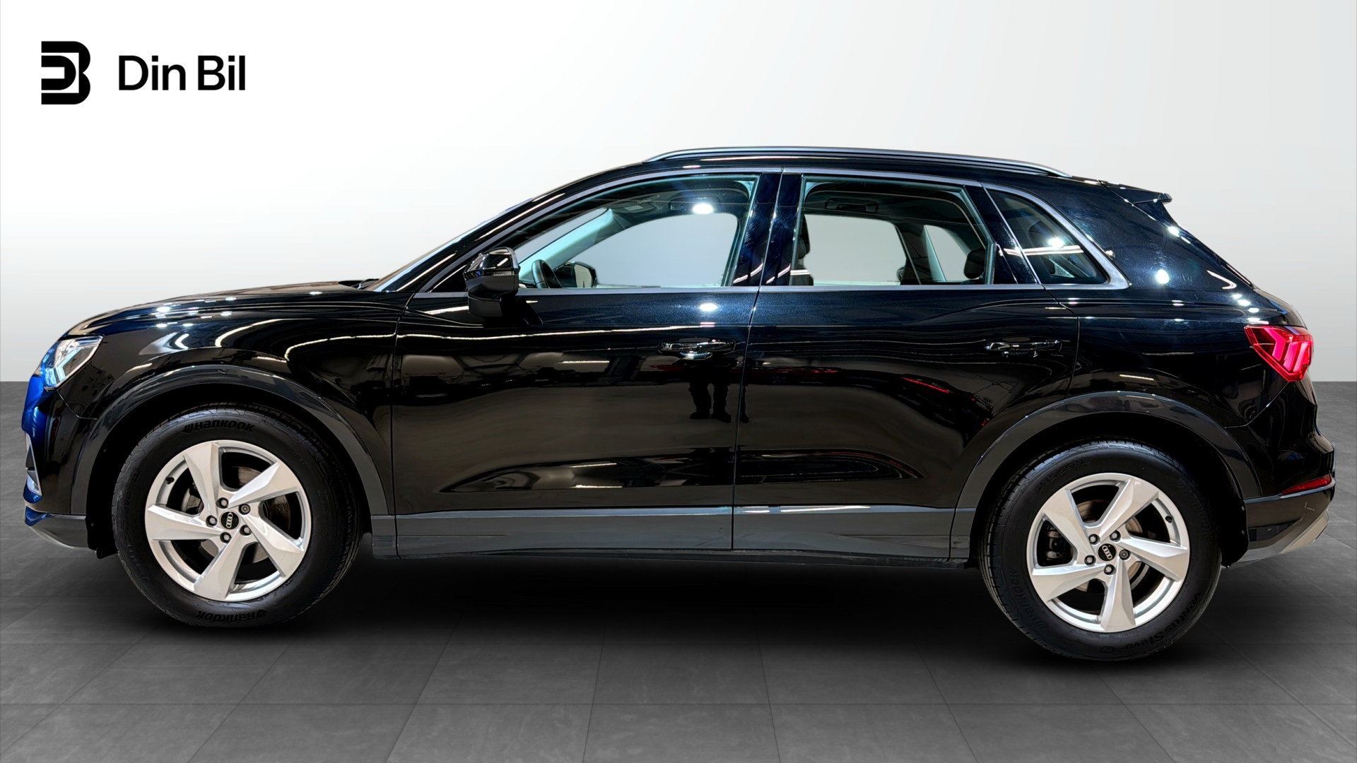 Audi Q3 XZM96D