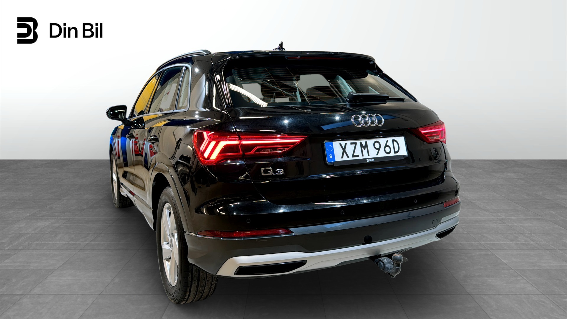 Audi Q3 XZM96D