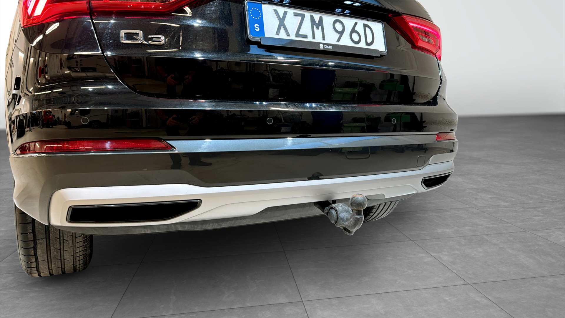Audi Q3 XZM96D