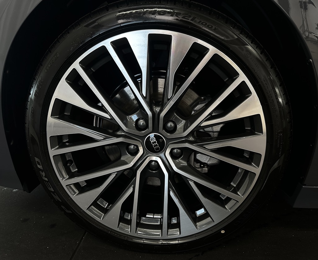 Audi A6 Avant e-tron YAB33D