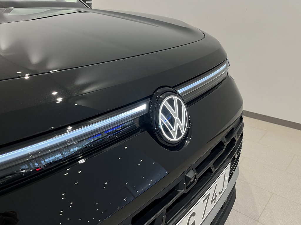 Volkswagen Tayron YAG74J