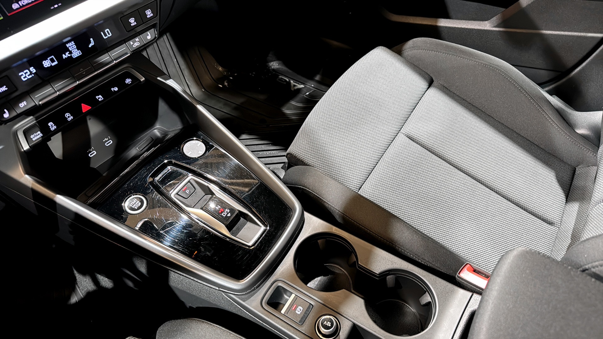 Audi A3 Sportback YAJ12D