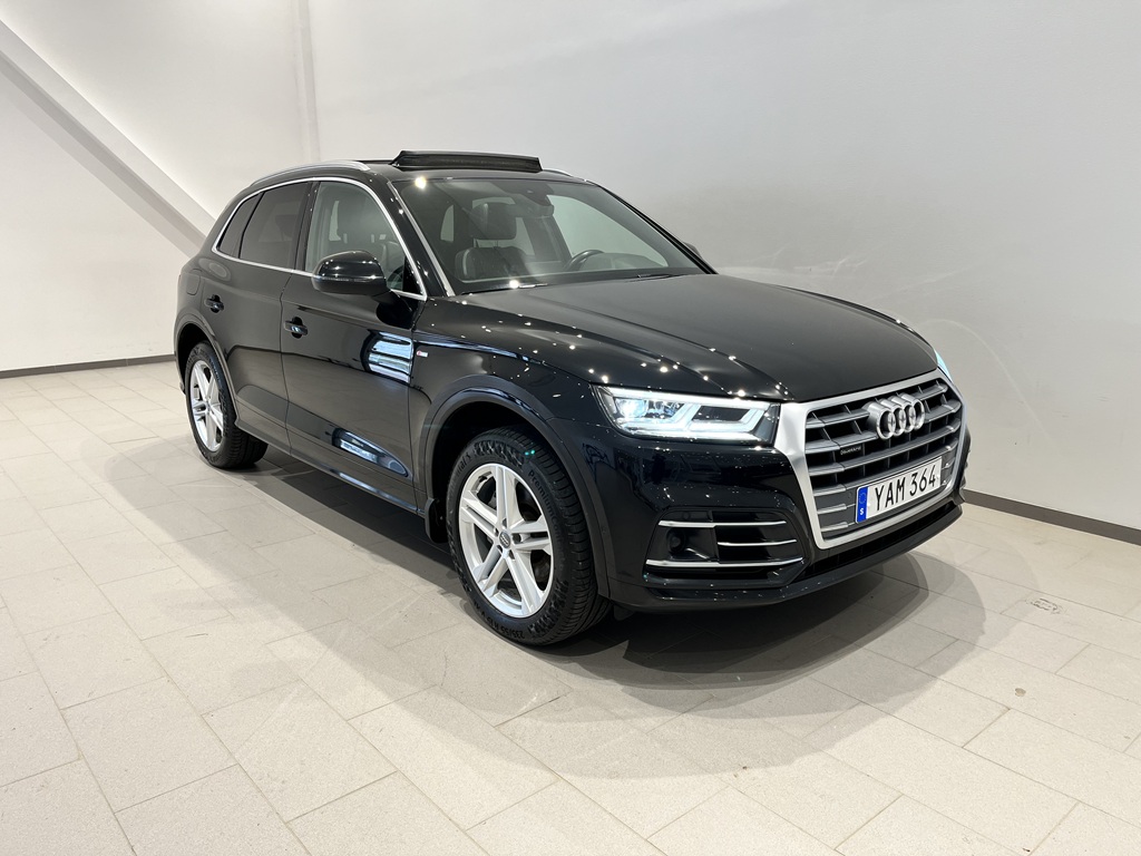Audi Q5 YAM364