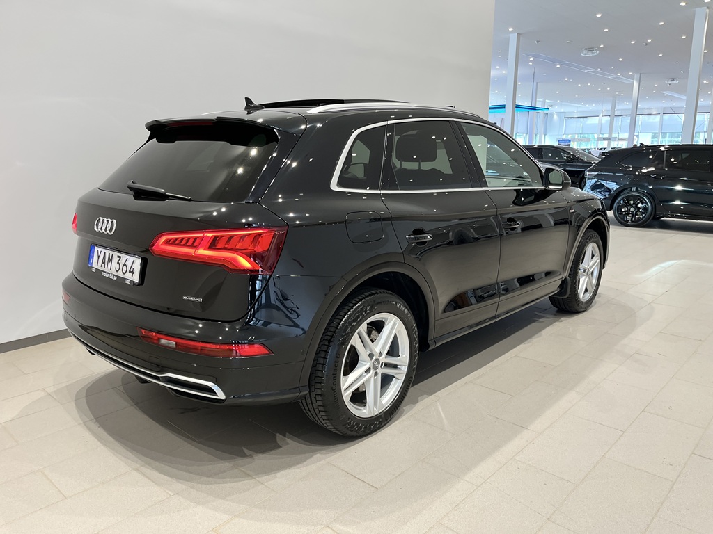 Audi Q5 YAM364