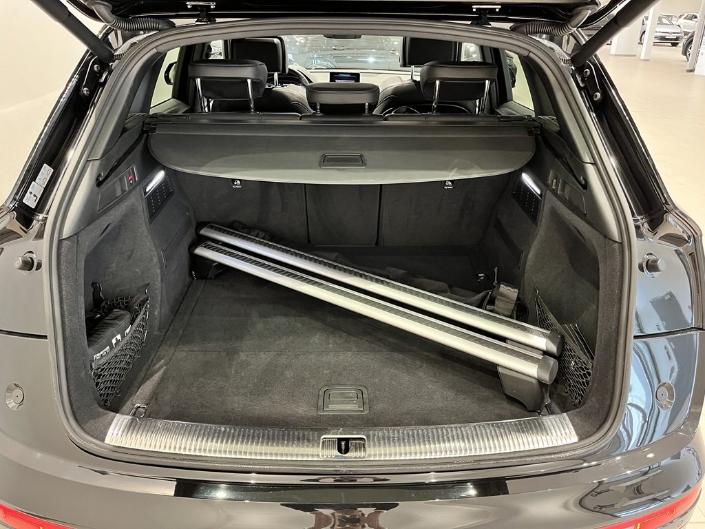 Audi Q5 YAM364