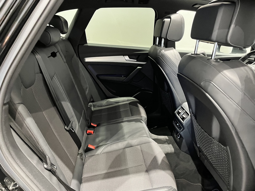 Audi Q5 YAM364