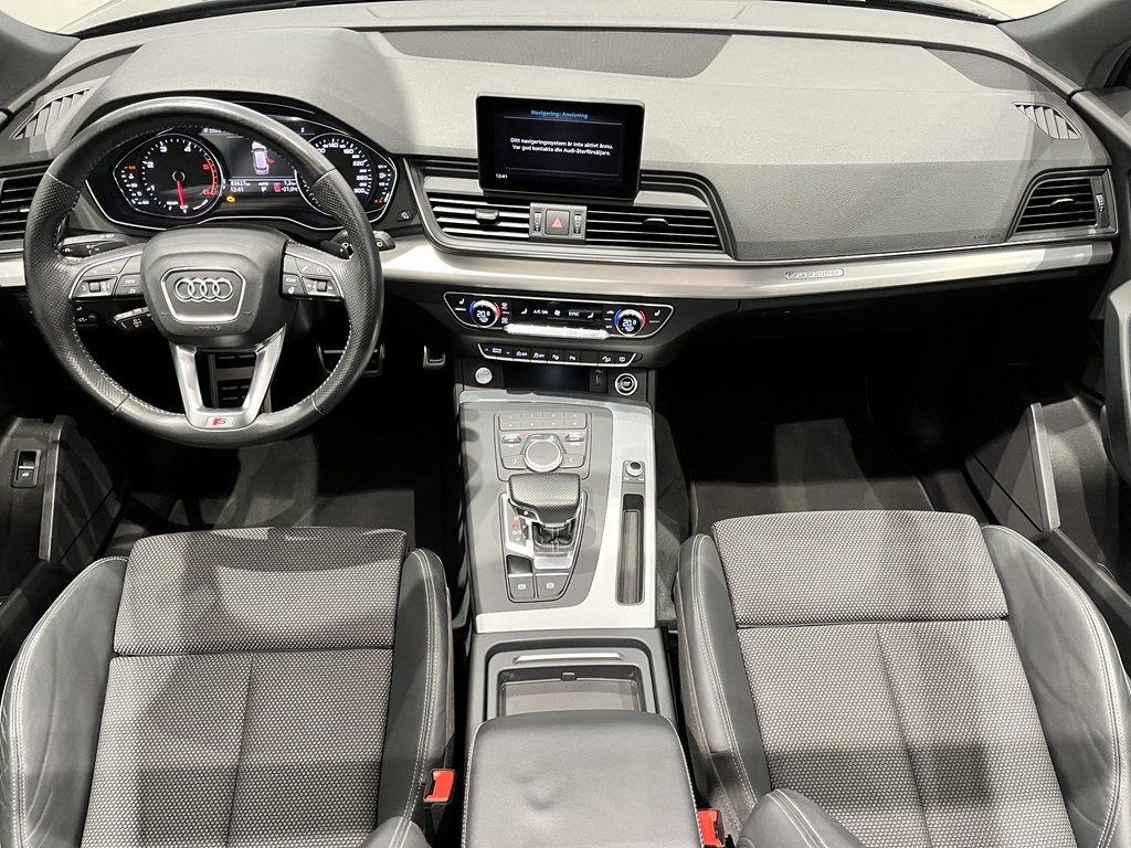 Audi Q5 YAM364