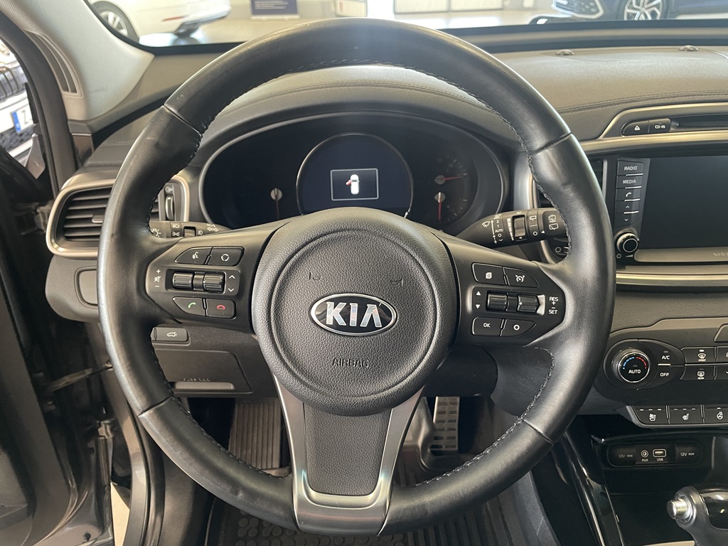 Kia Sorento YAR660