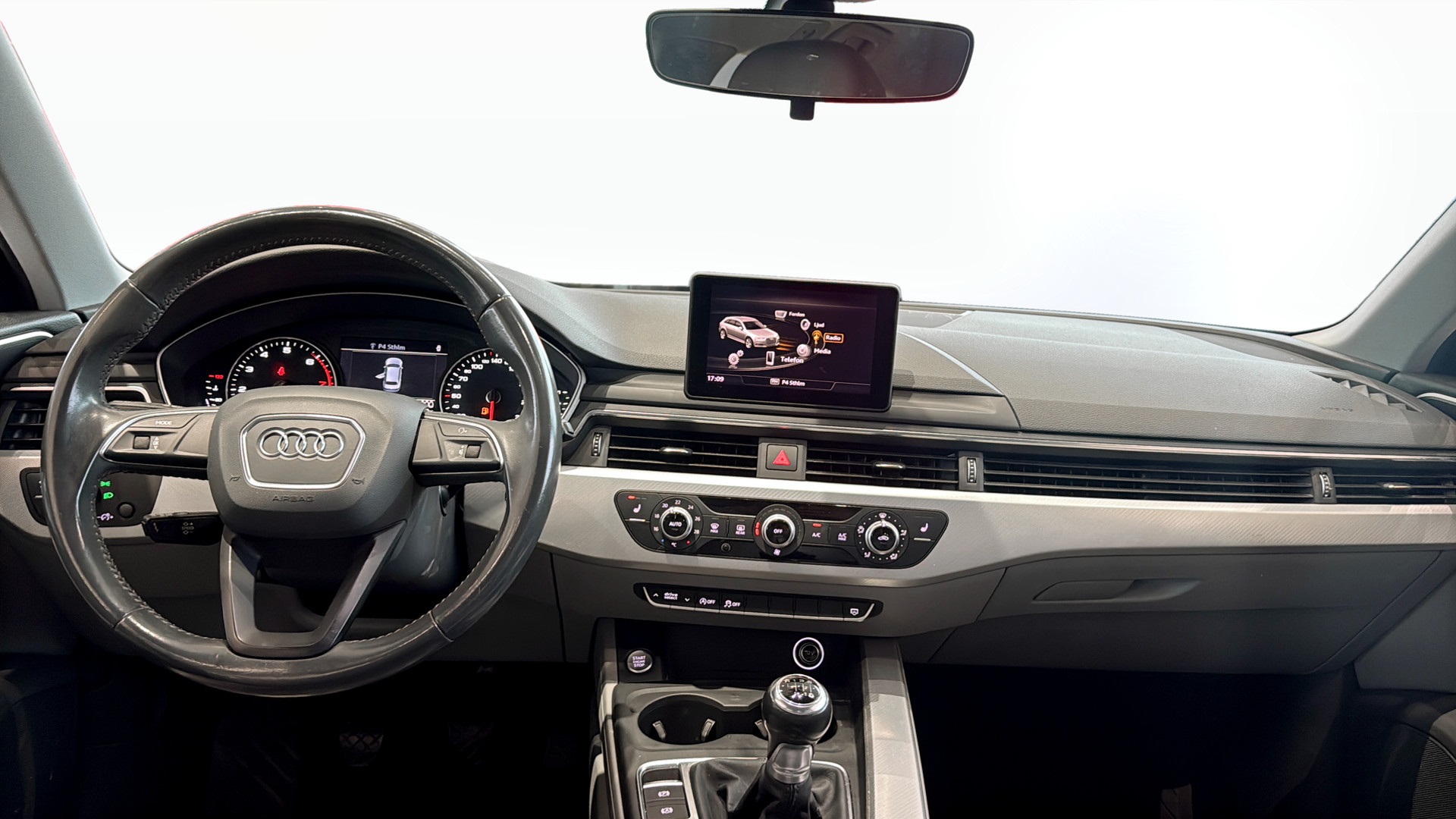 Audi A4 Avant YBH459