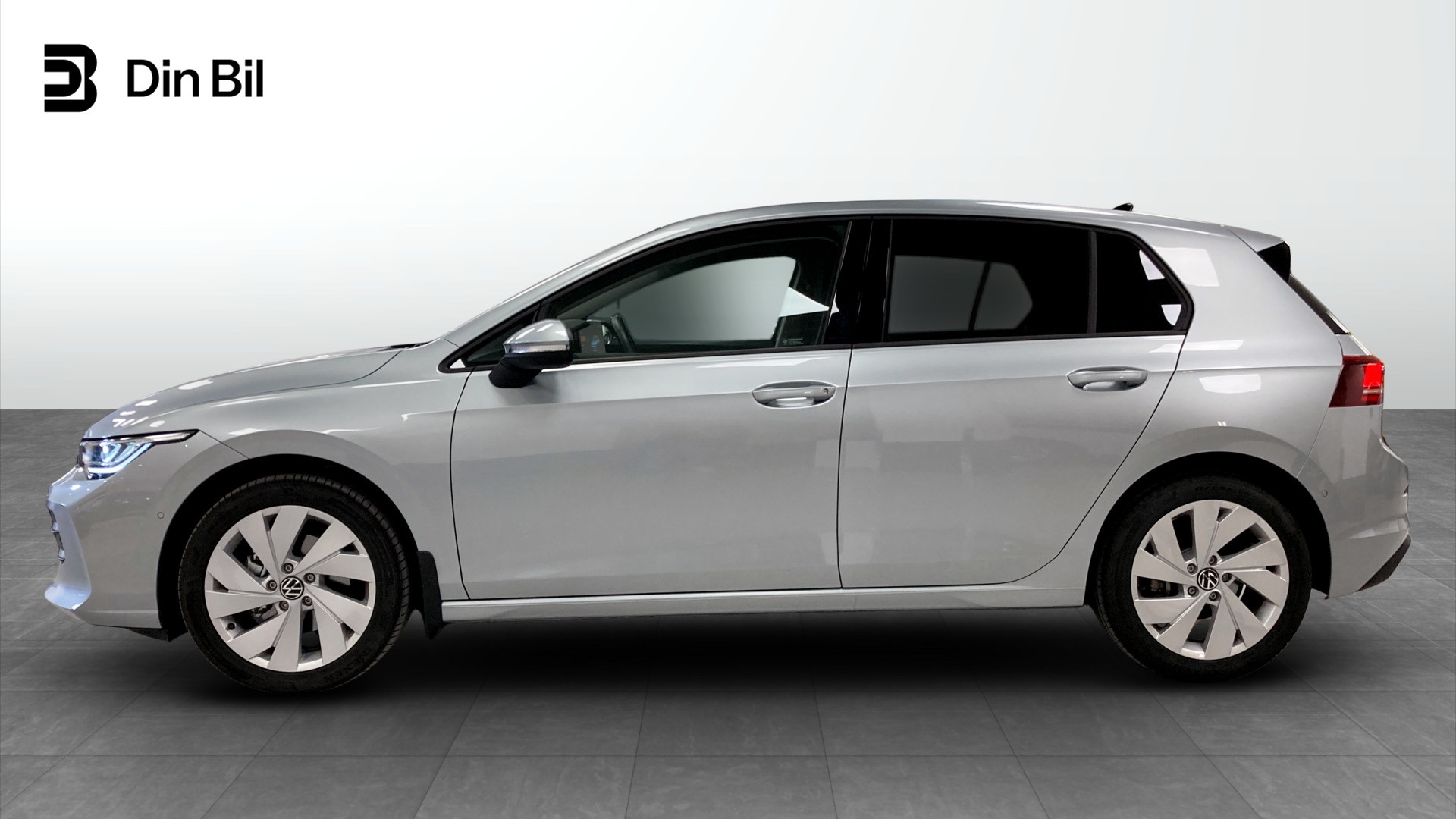 Volkswagen Golf YBM73J