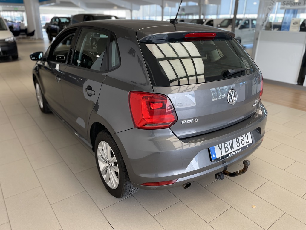 Volkswagen Polo YBW882