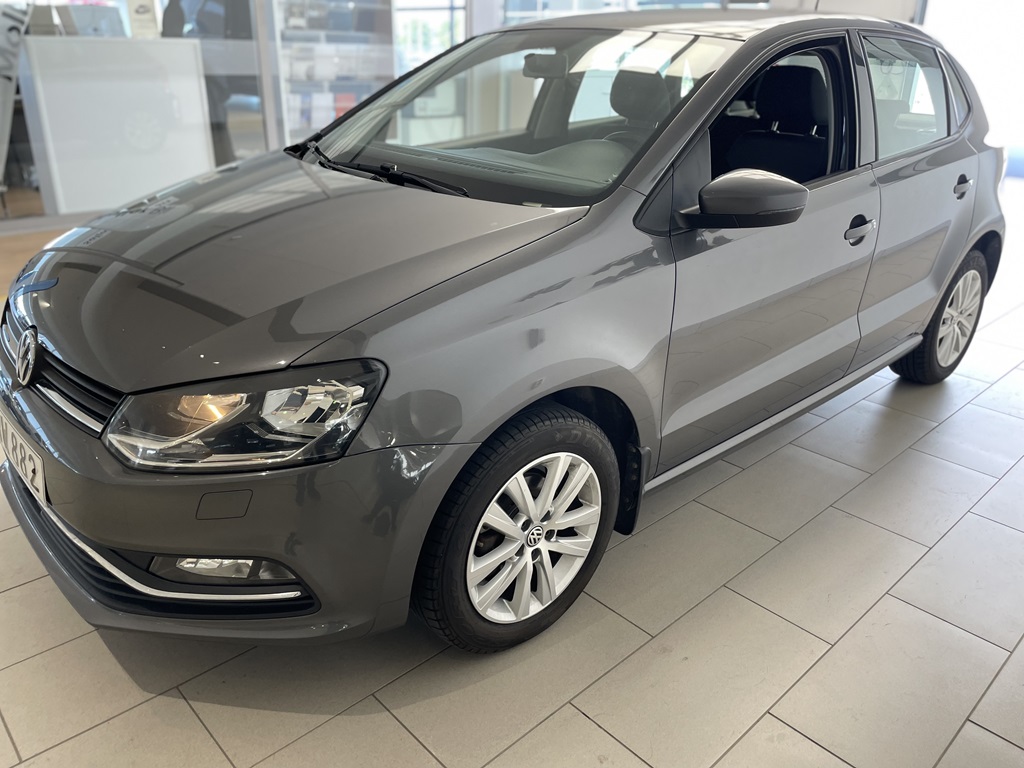 Volkswagen Polo YBW882