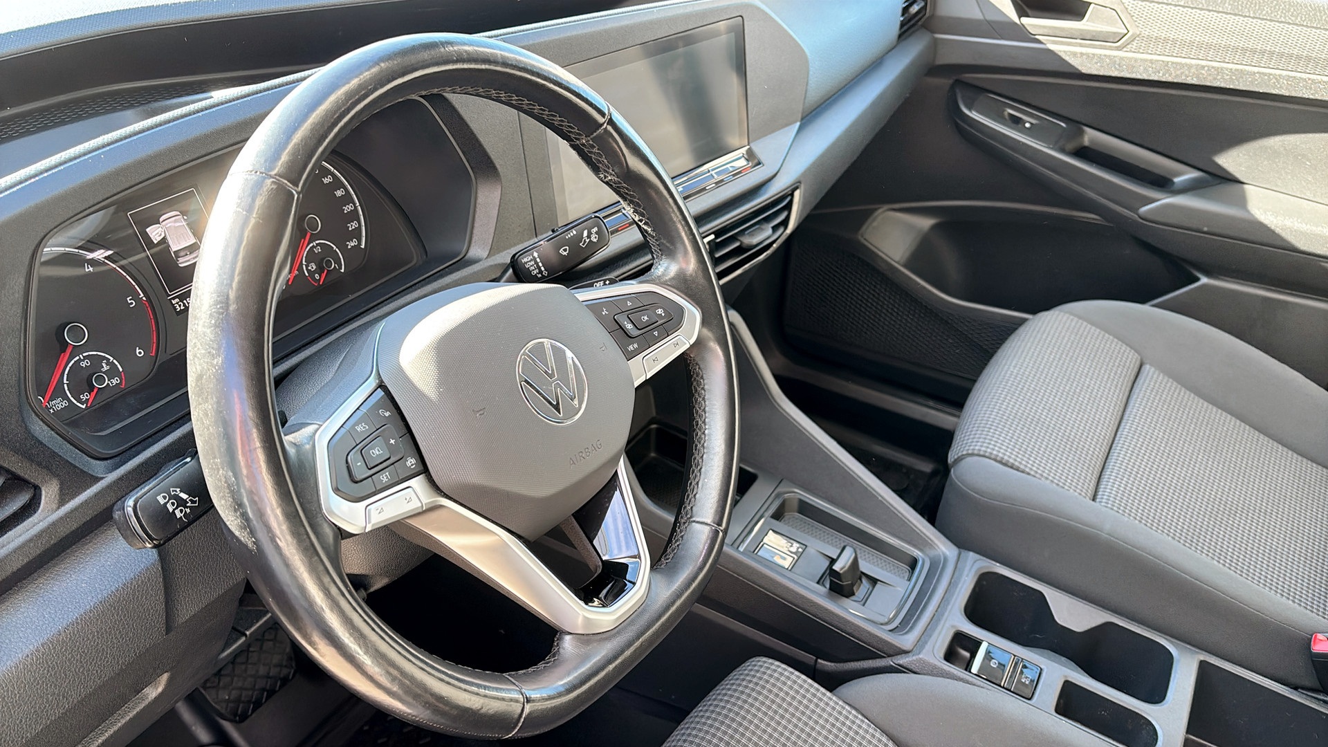 Volkswagen Caddy YCJ92H
