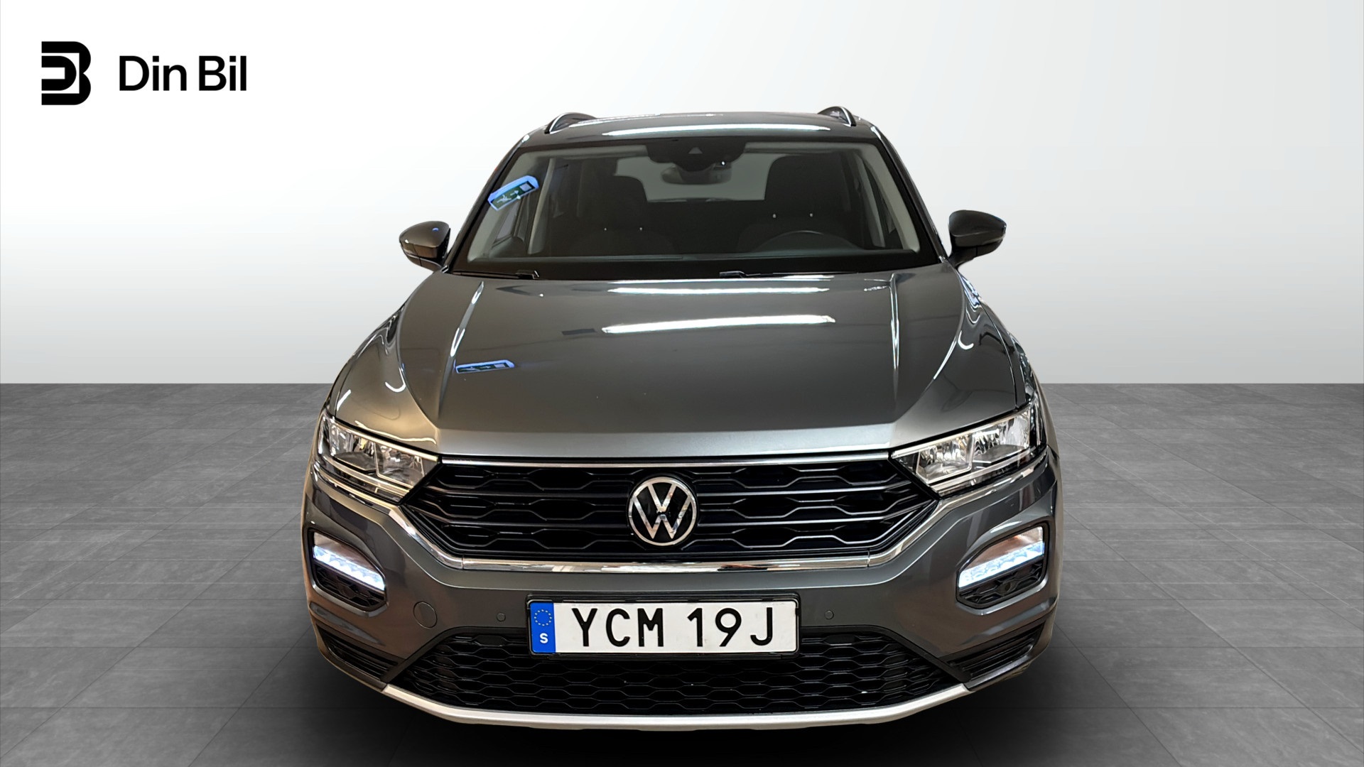 Volkswagen T-Roc YCM19J