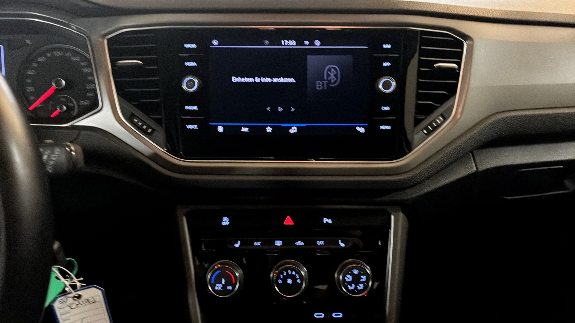 Volkswagen T-Roc YCM19J