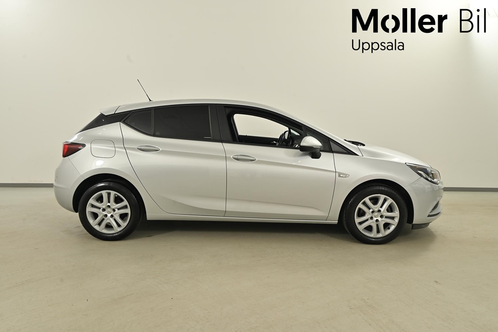 Opel Astra YDA797