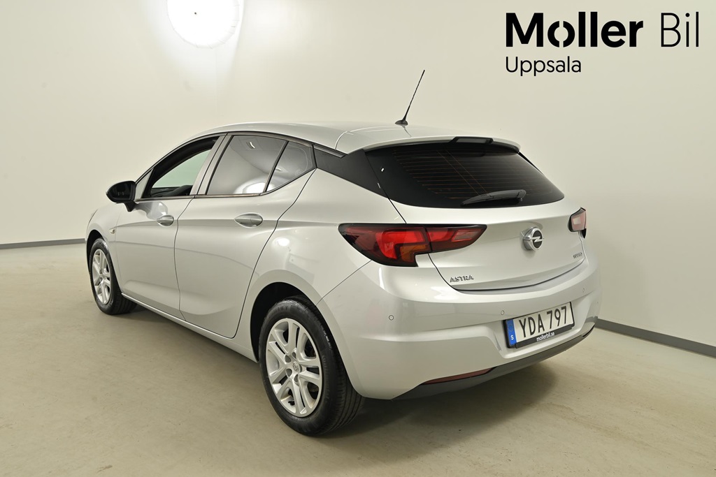 Opel Astra YDA797