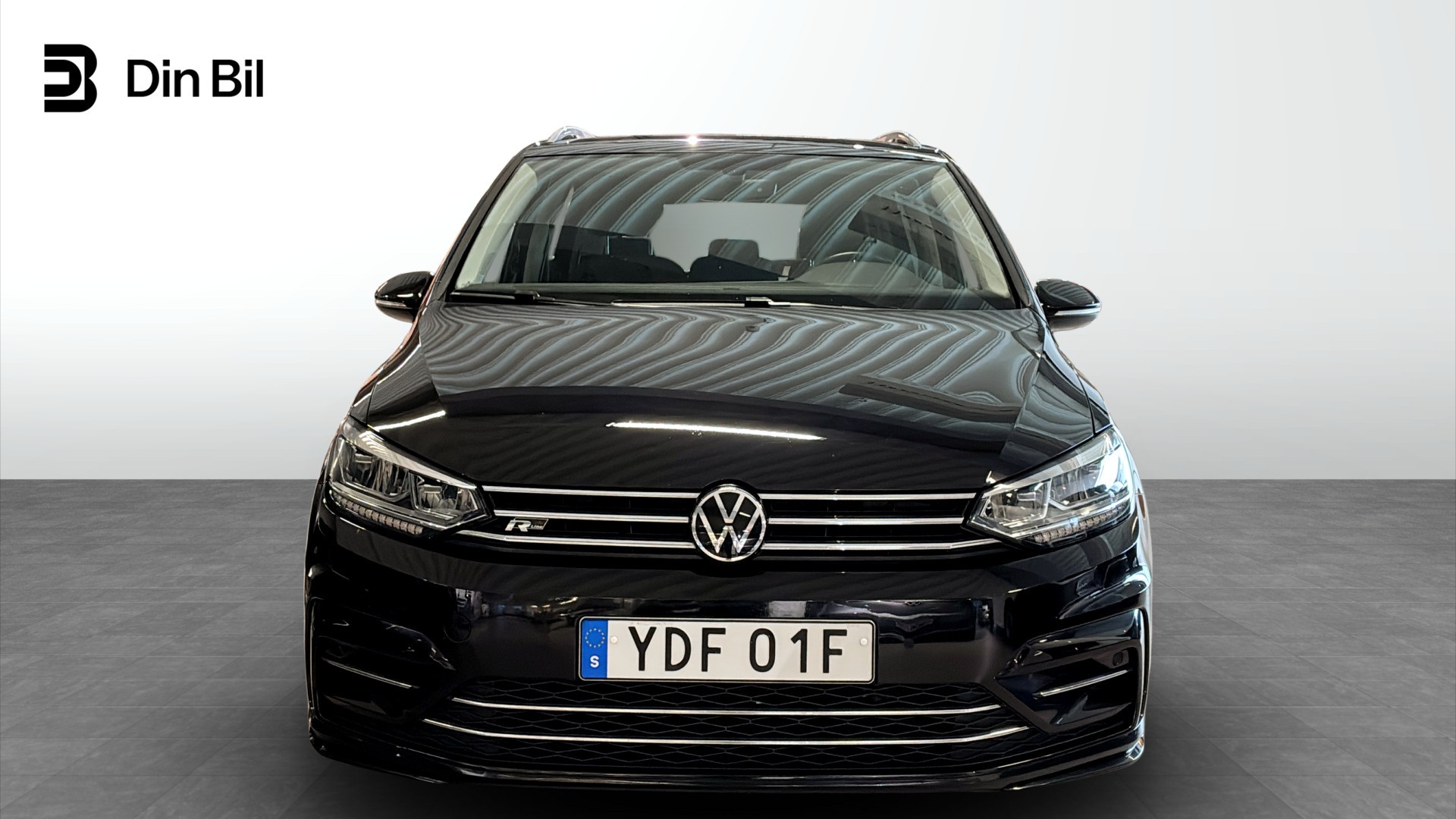 Volkswagen Touran YDF01F