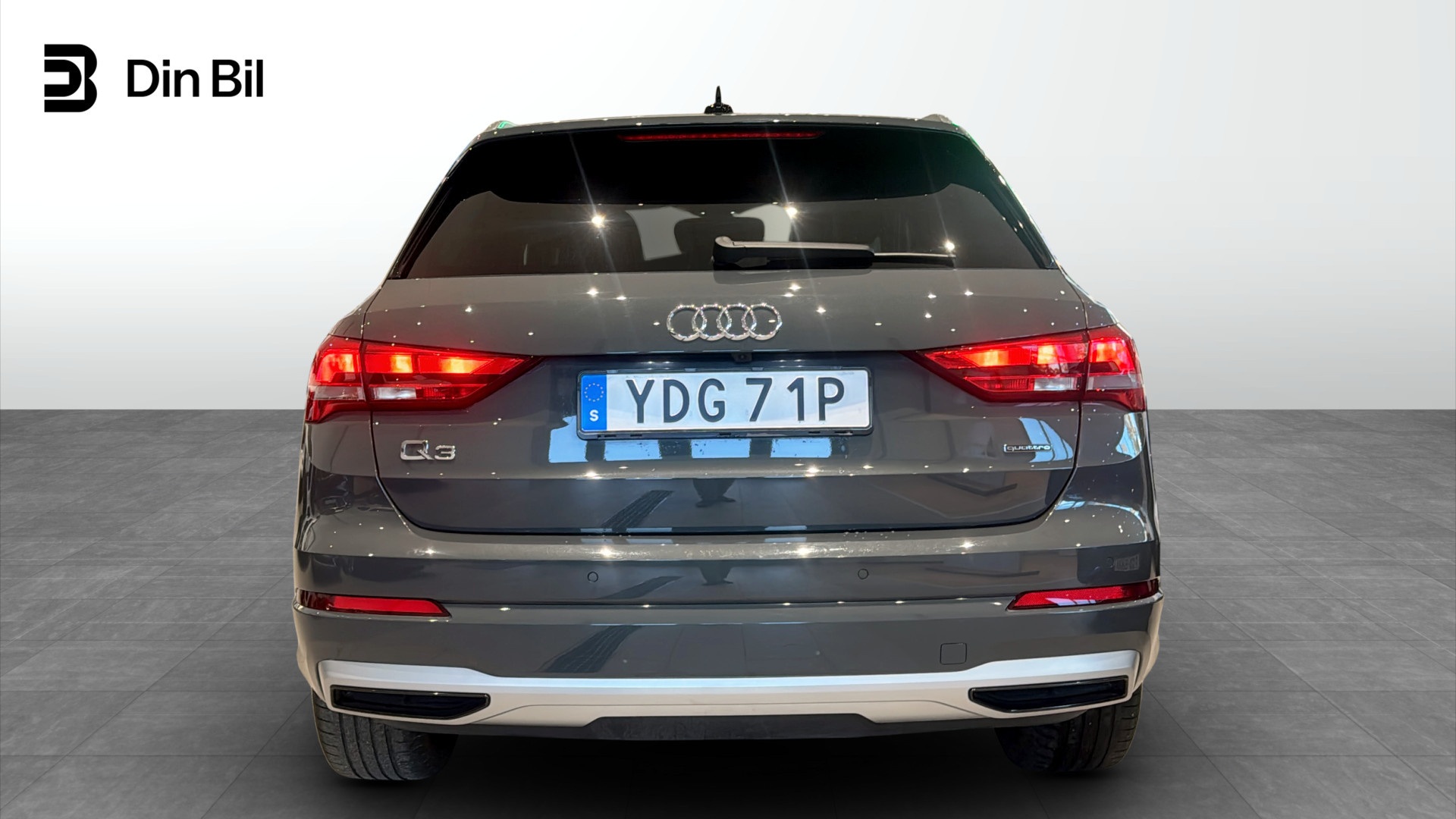 Audi Q3 YDG71P