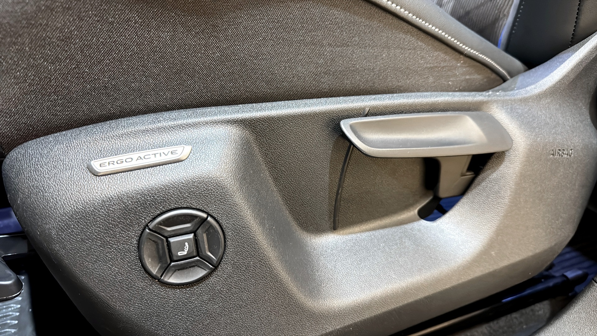 Volkswagen Tayron YDH08D