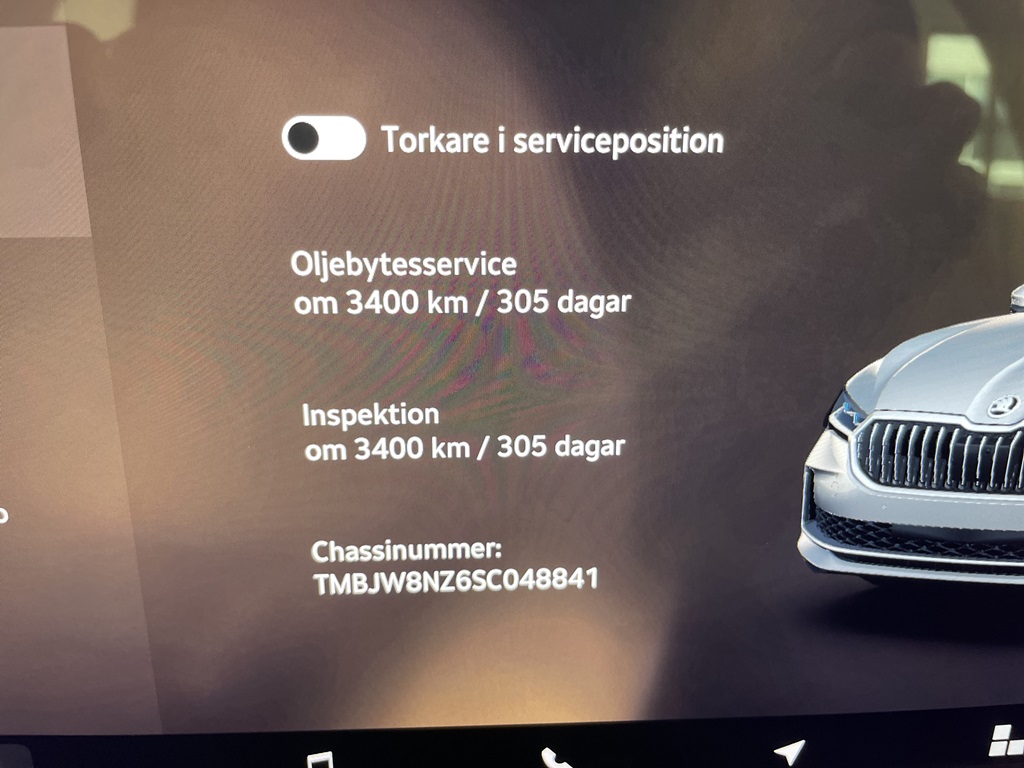 Skoda Superb Combi YDL43T