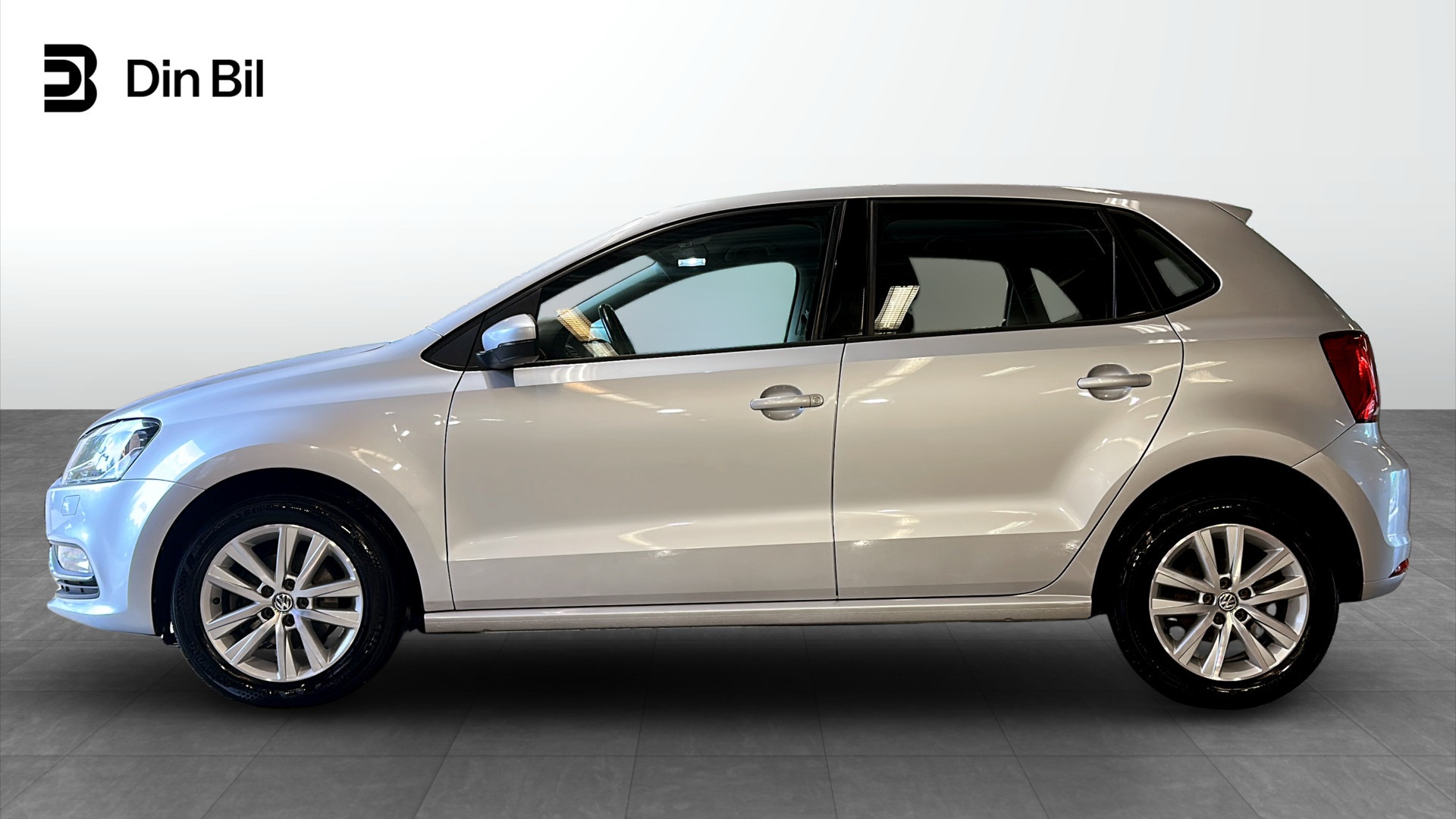 Volkswagen Polo YDM415