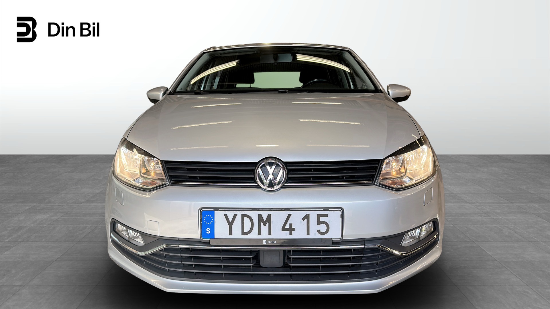 Volkswagen Polo YDM415
