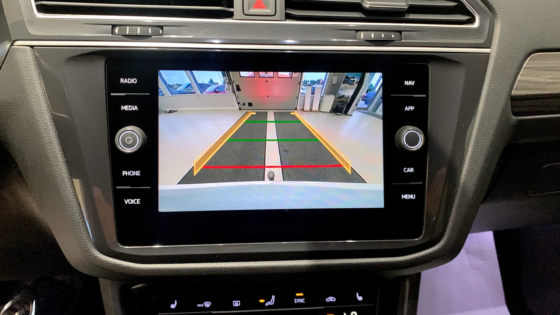 Volkswagen Tiguan Allspace YDM42U