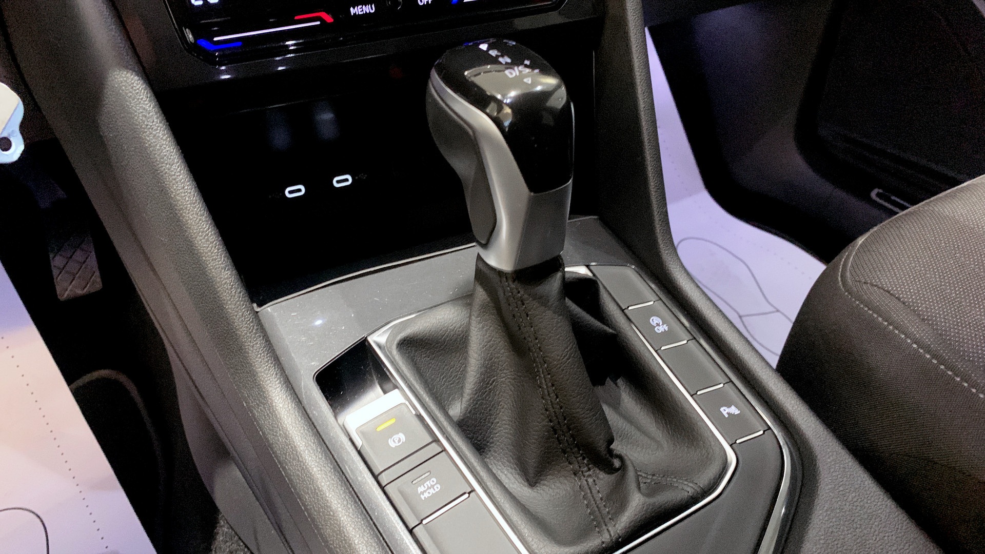 Volkswagen Tiguan Allspace YDM42U