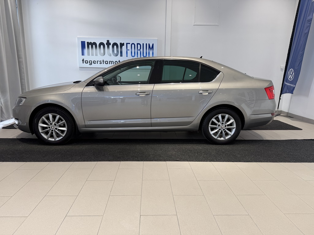 Skoda Octavia YDO662