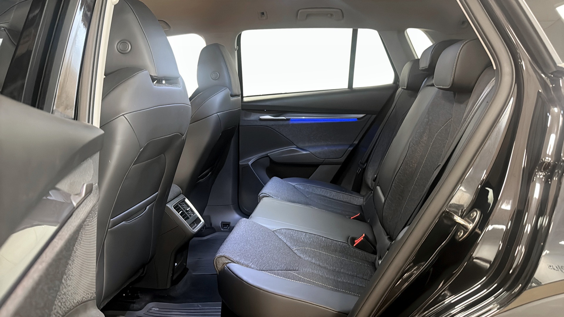 Skoda Elroq YDT42S